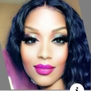 Meet your Posher, Katrena